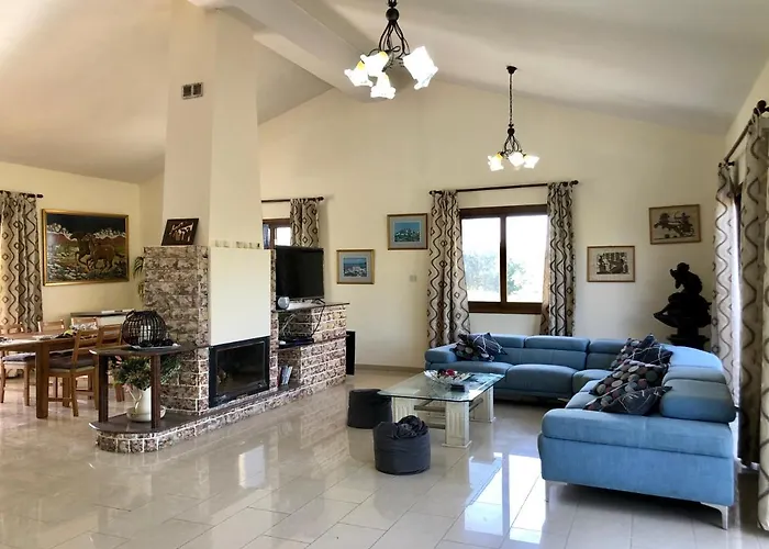 Androniki Luxury Villa Sea Views Pool Bbq Wifi A/C